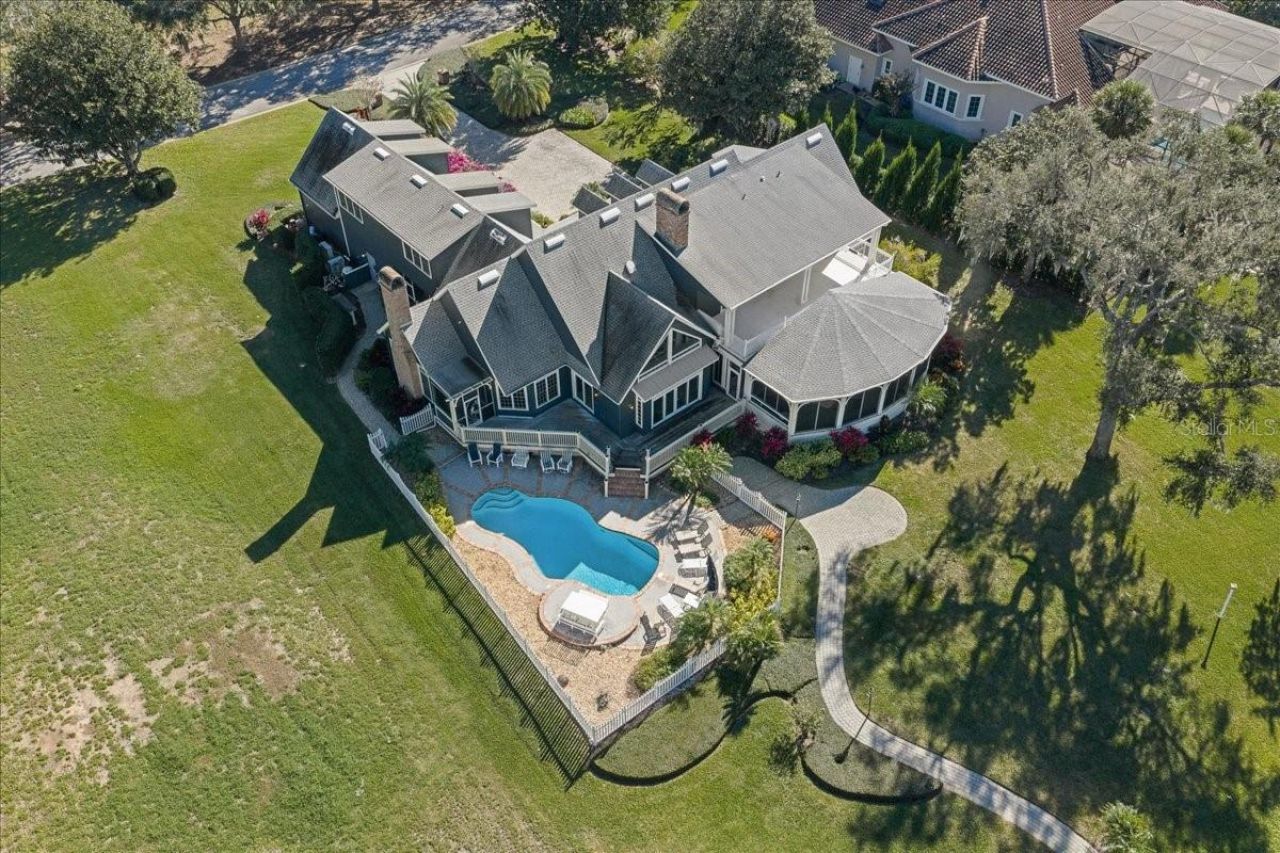 1200 Peninsula Drive, Tavares, FL 32778 Photo