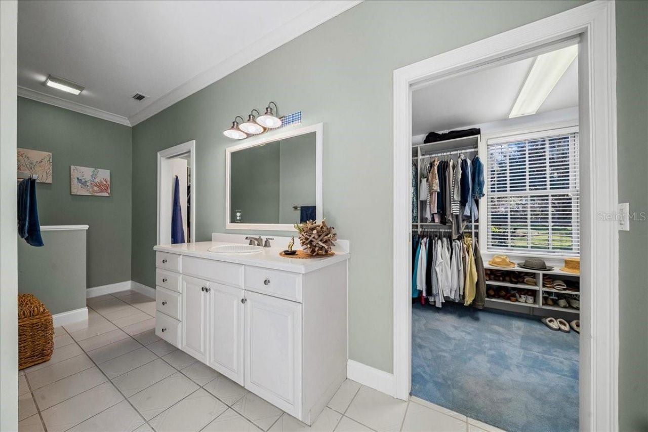 1200 Peninsula Drive, Tavares, FL 32778 Photo