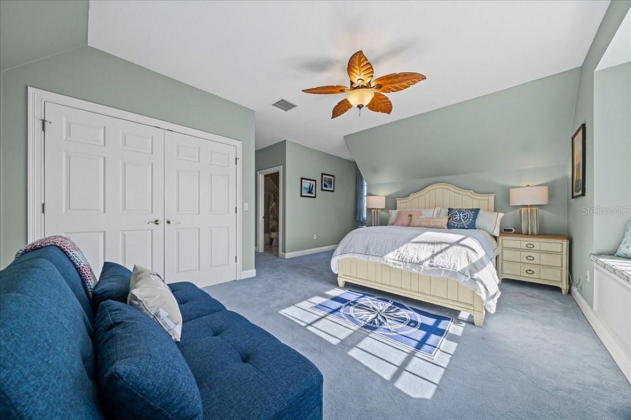 1200 Peninsula Drive, Tavares, FL 32778 Photo