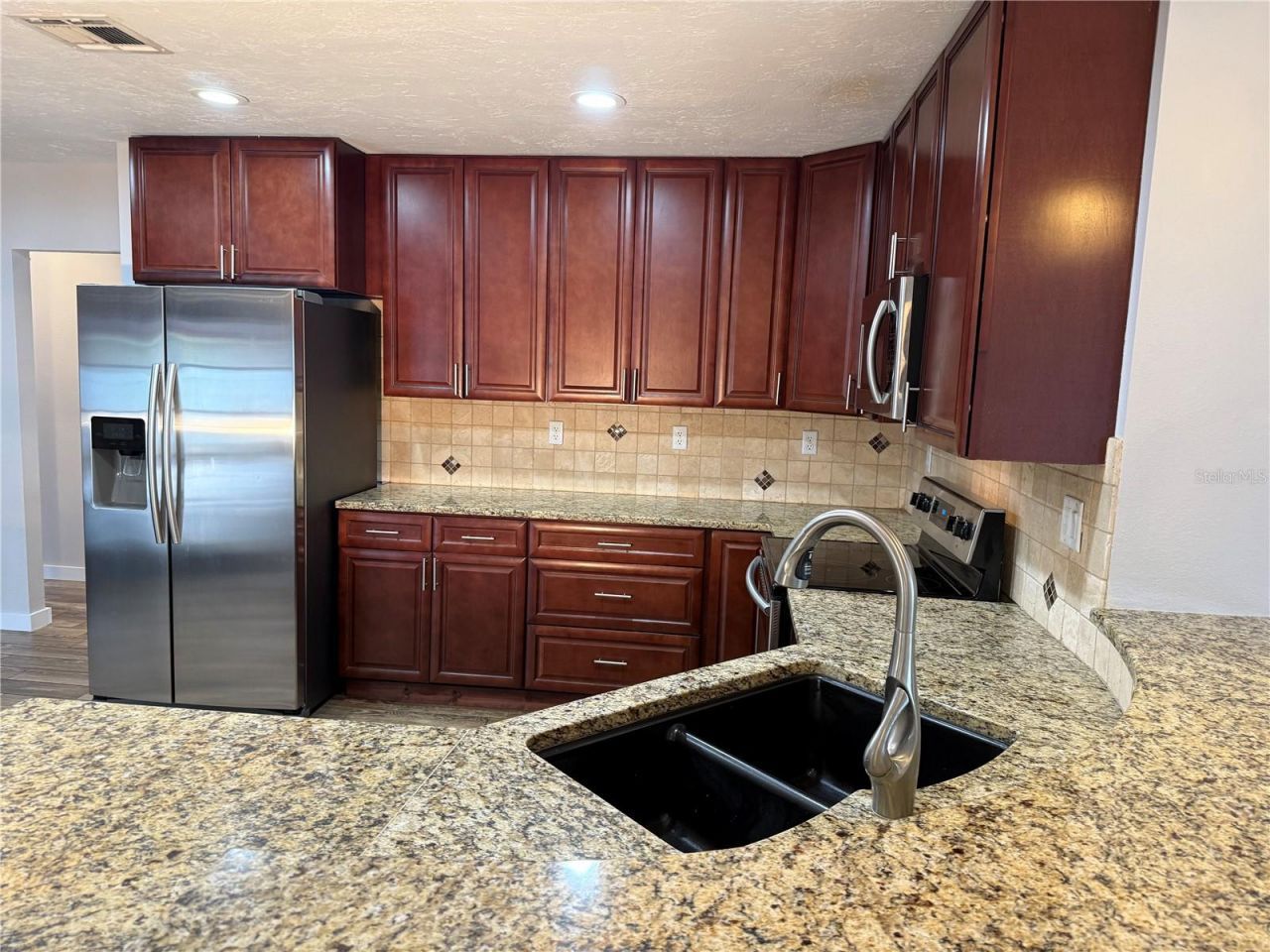 98 Dade Avenue, Sarasota, FL 34232 Photo