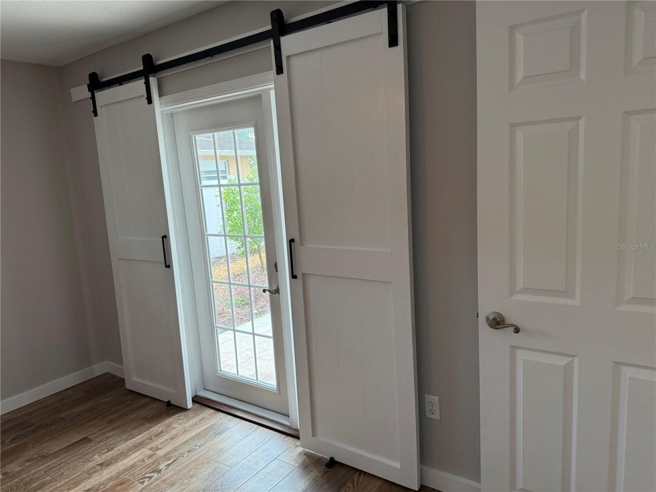 98 Dade Avenue , Sarasota, FL 34232 Photo