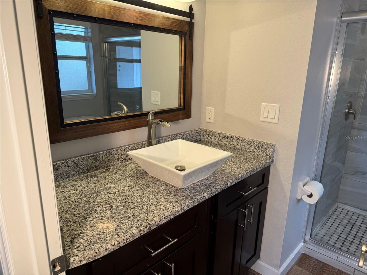 98 Dade Avenue, Sarasota, FL 34232 Photo
