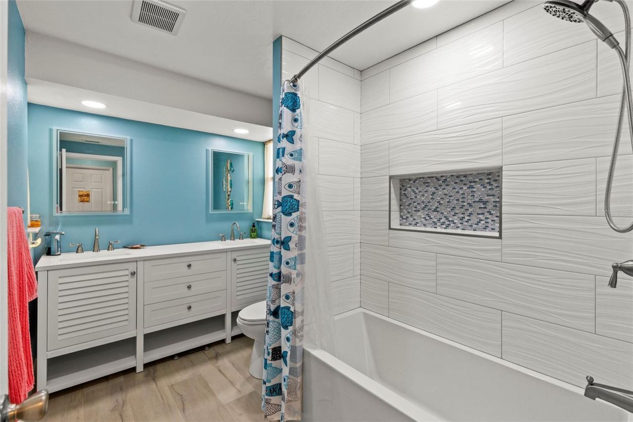 6401 36th Avenue W, Bradenton, FL 34209 Photo