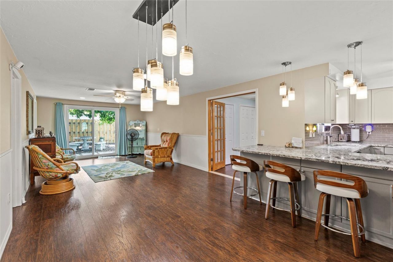 6401 36th Avenue W, Bradenton, FL 34209 Photo