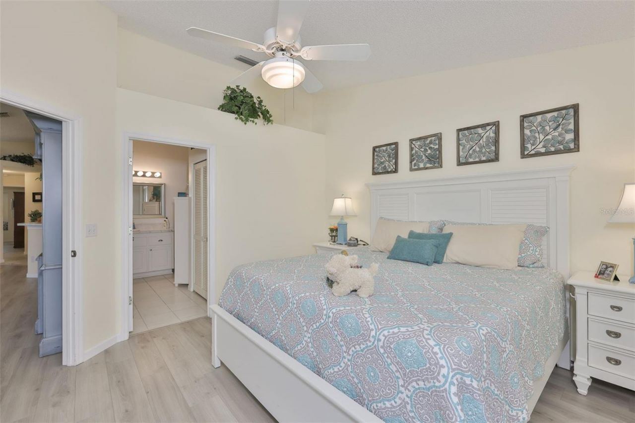 2012 Nantucket Drive, Unit 22, Sun City Center, FL 33573 Photo