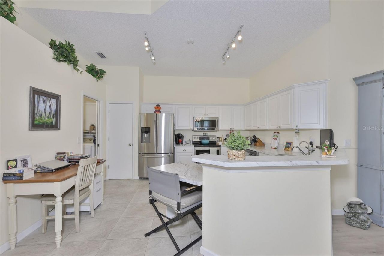 2012 Nantucket Drive, Unit 22, Sun City Center, FL 33573 Photo