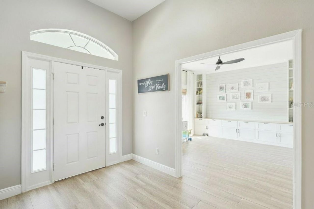 16805 Beauclaire Court, Tavares, FL 32778 Photo