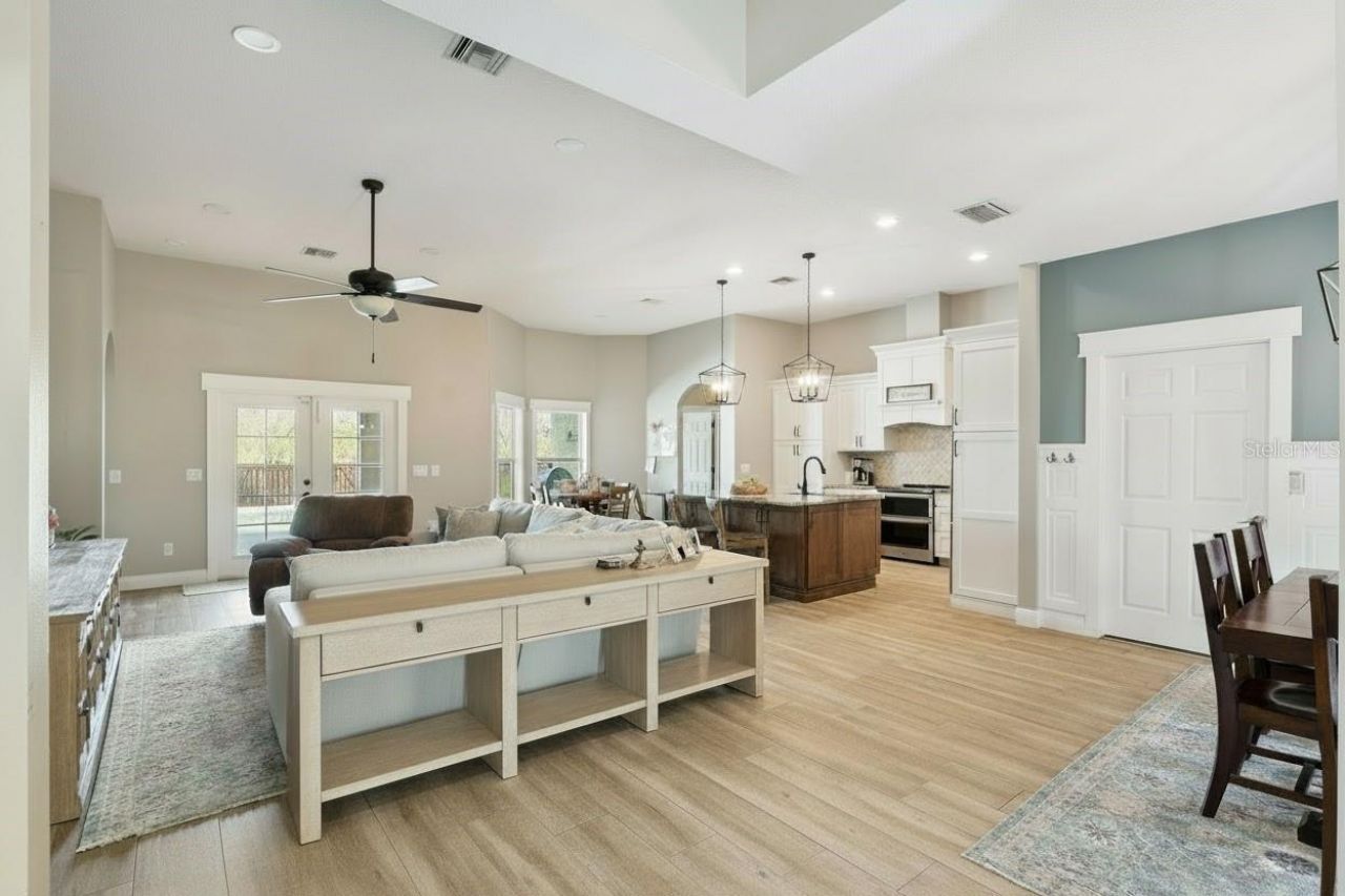 16805 Beauclaire Court, Tavares, FL 32778 Photo