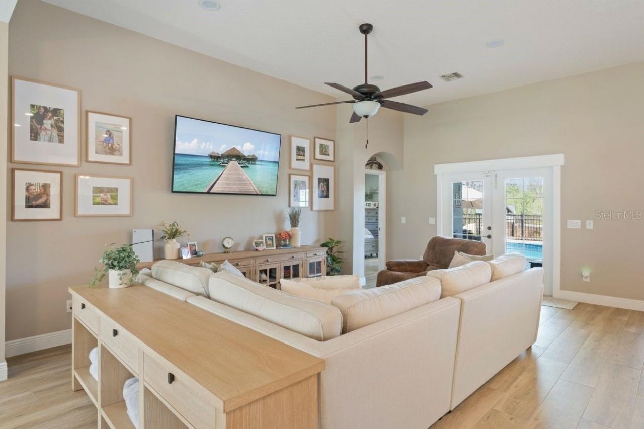 16805 Beauclaire Court, Tavares, FL 32778 Photo