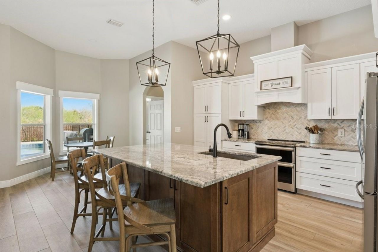 16805 Beauclaire Court, Tavares, FL 32778 Photo