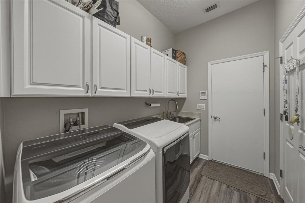 19743 Prince Benjamin Drive, Lutz, FL 33549 Photo