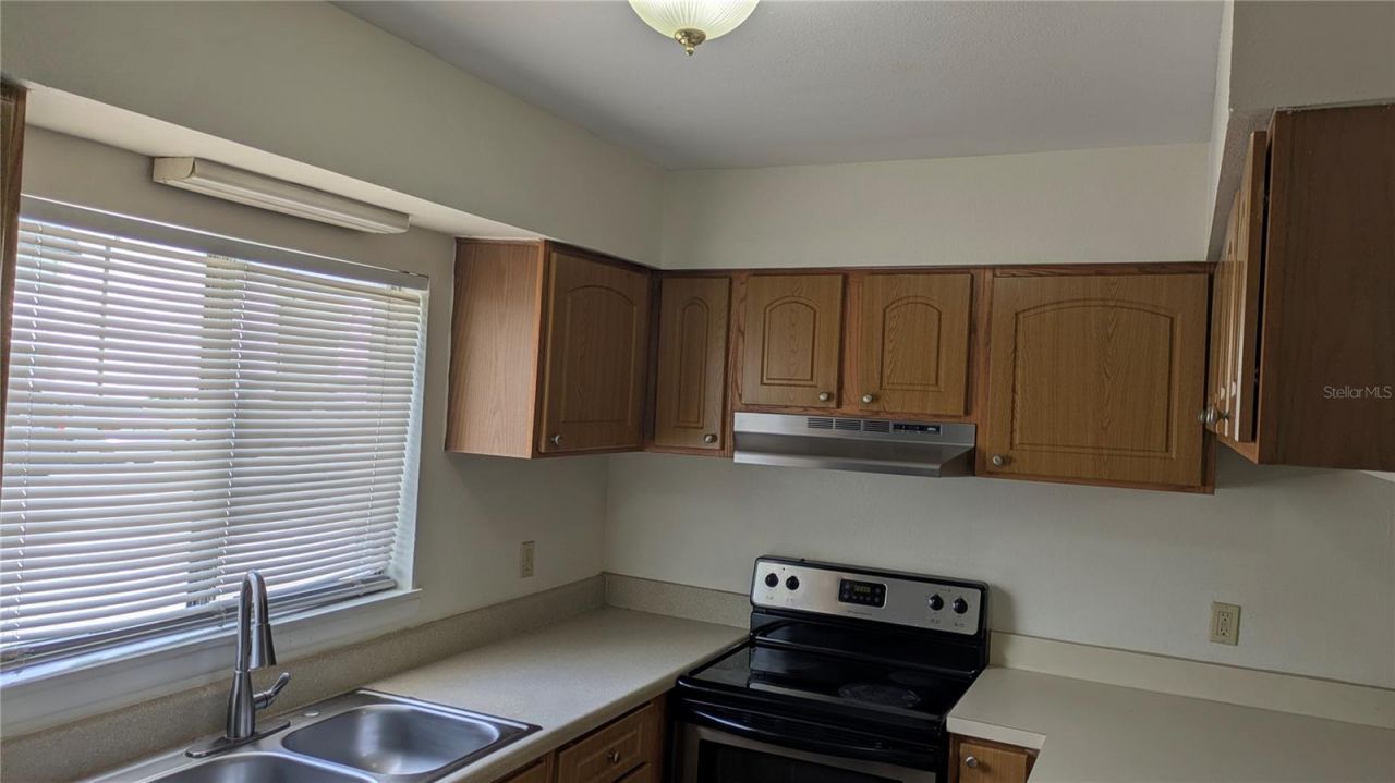 4401 S Semoran Boulevard, Unit 9, Orlando, FL 32822 Photo