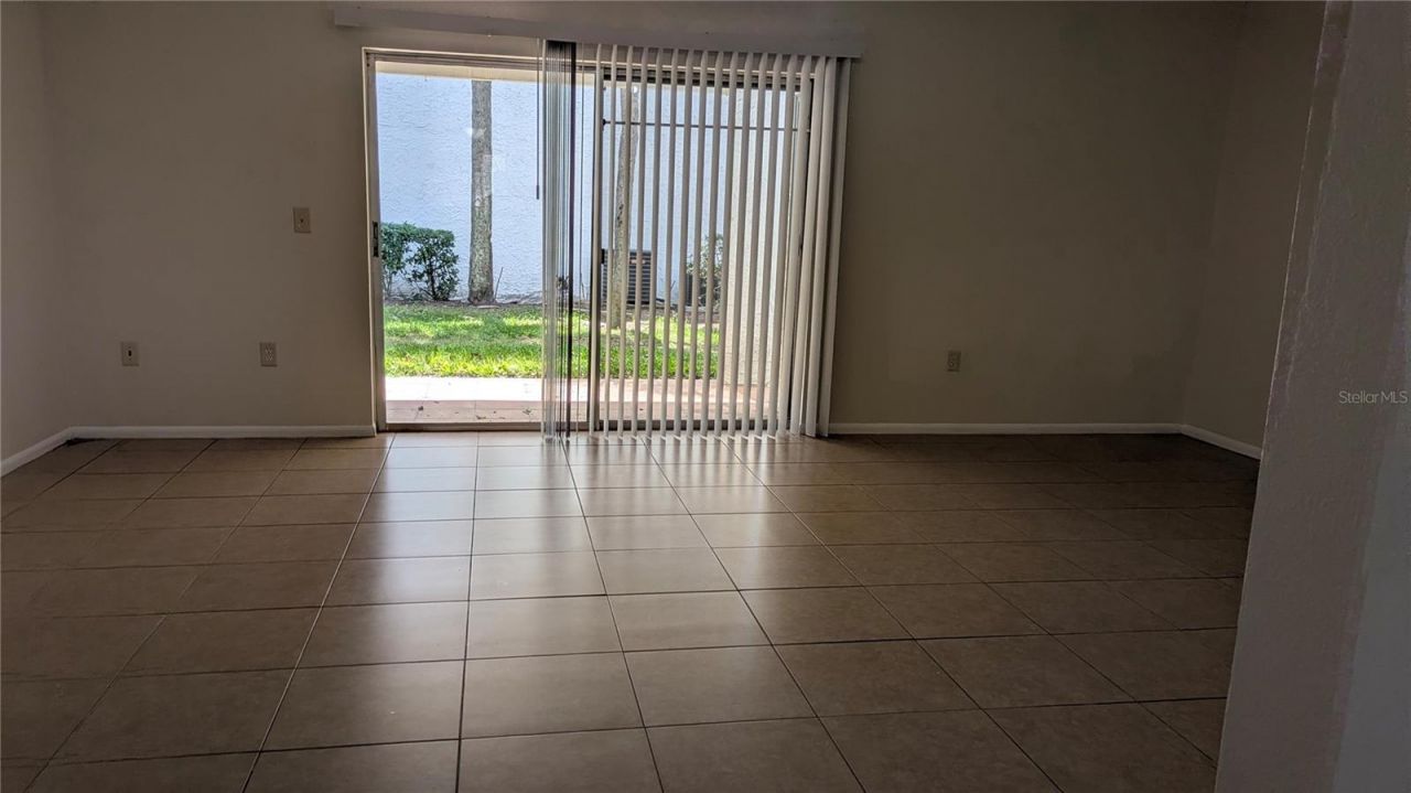 4401 S Semoran Boulevard, Unit 9, Orlando, FL 32822 Photo