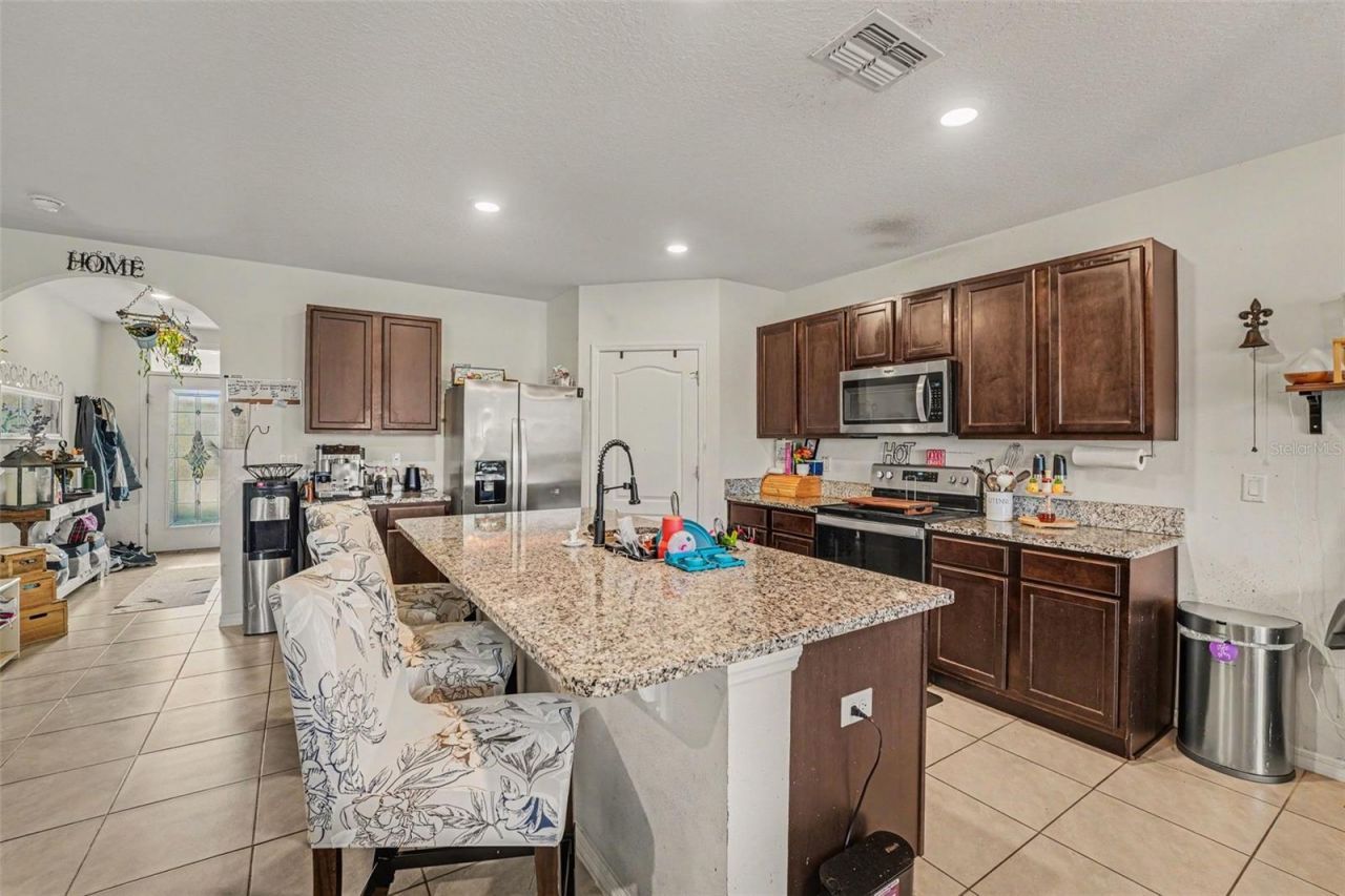 502 Autumn Stream Drive , Auburndale, FL 33823 Photo