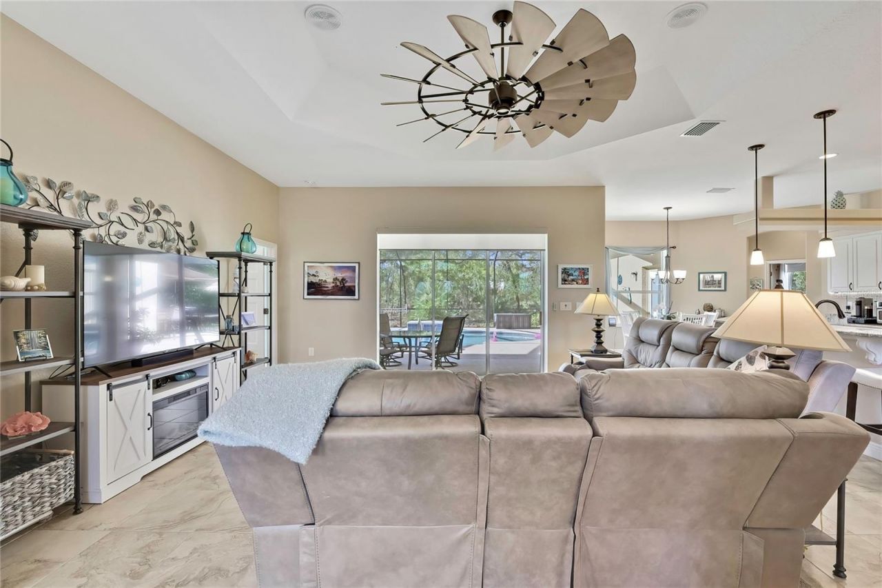 13020 Osprey Avenue , Weeki Wachee, FL 34614 Photo