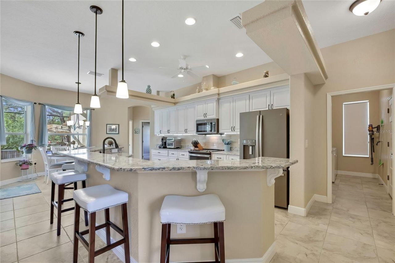 13020 Osprey Avenue , Weeki Wachee, FL 34614 Photo