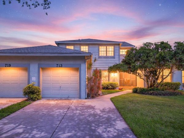 713 CAYA COSTA COURT NE, ST PETERSBURG, FL 33702