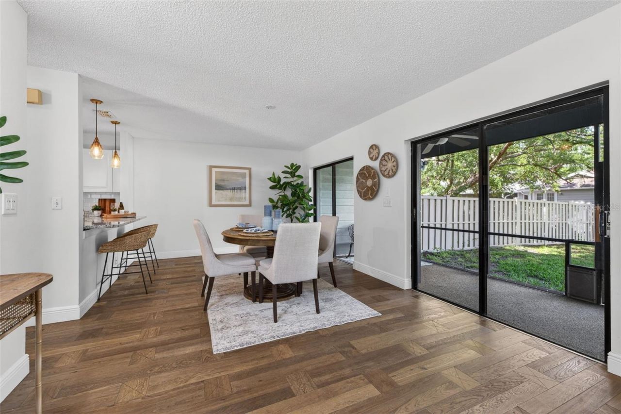 713 Caya Costa Court Ne, Saint Petersburg, FL 33702 Photo