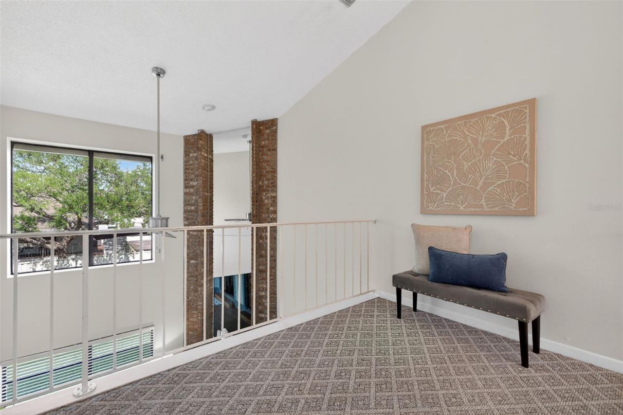 713 Caya Costa Court Ne, Saint Petersburg, FL 33702 Photo