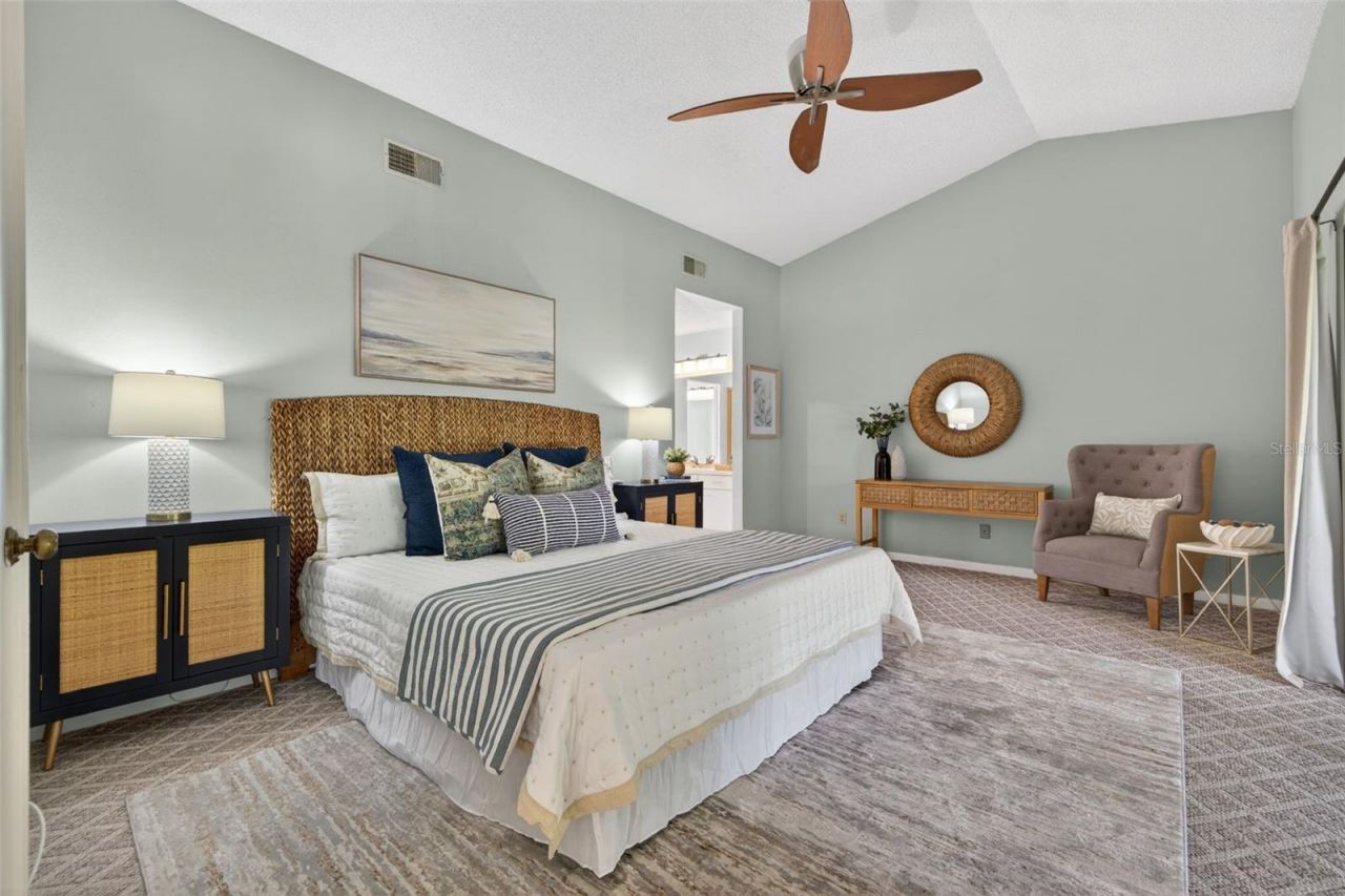 713 Caya Costa Court Ne, Saint Petersburg, FL 33702 Photo