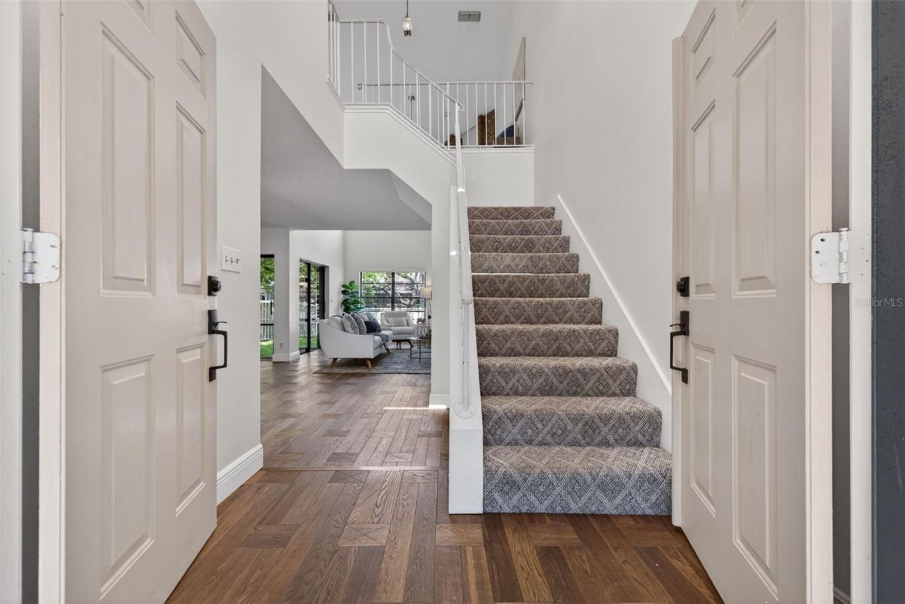 713 Caya Costa Court Ne, Saint Petersburg, FL 33702 Photo