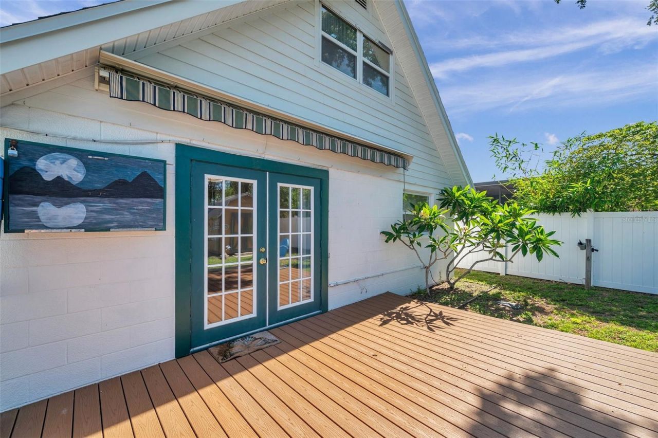 8074 37th Avenue N, Saint Petersburg, FL 33710 Photo