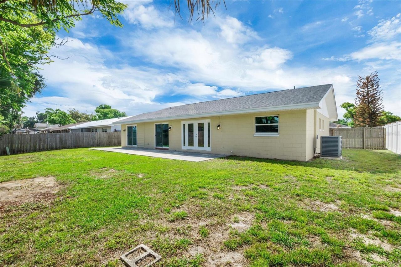 120 Sandburg Lane , Winter Haven, FL 33884 Photo