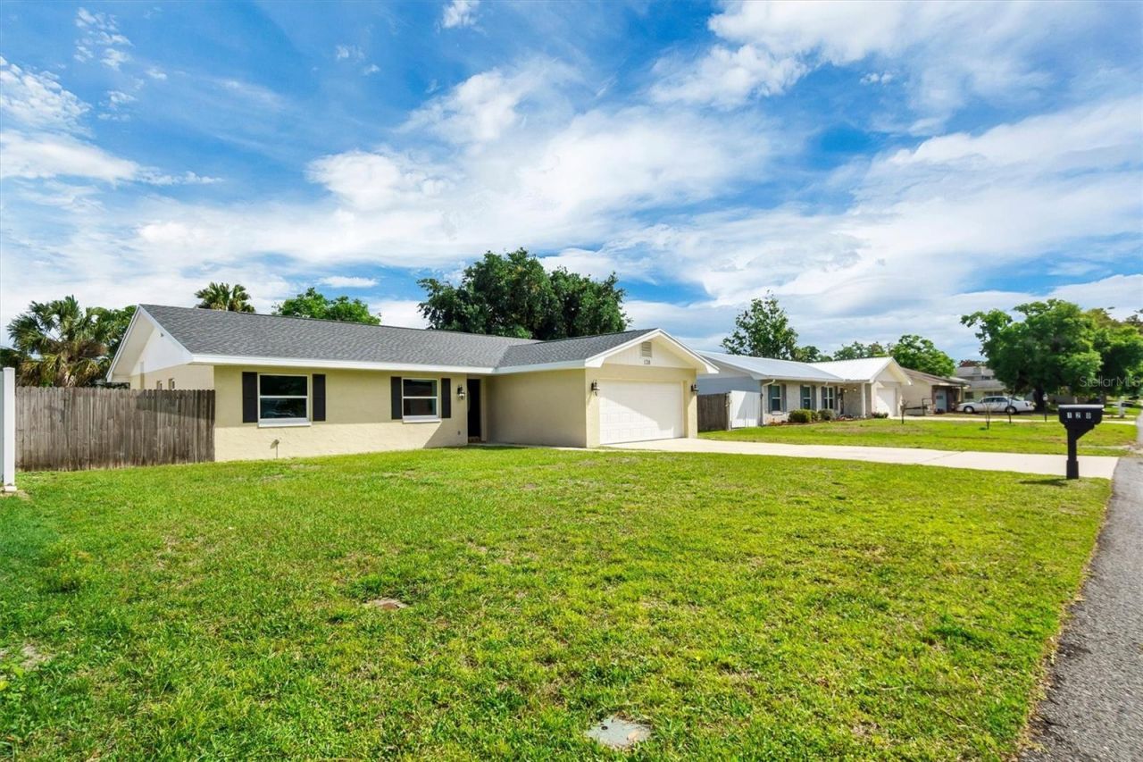 120 Sandburg Lane , Winter Haven, FL 33884 Photo