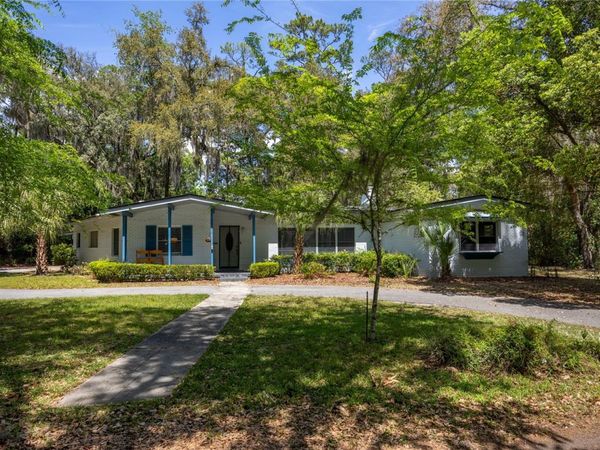 2110 NW 3RD PLACE , GAINESVILLE, FL 32603