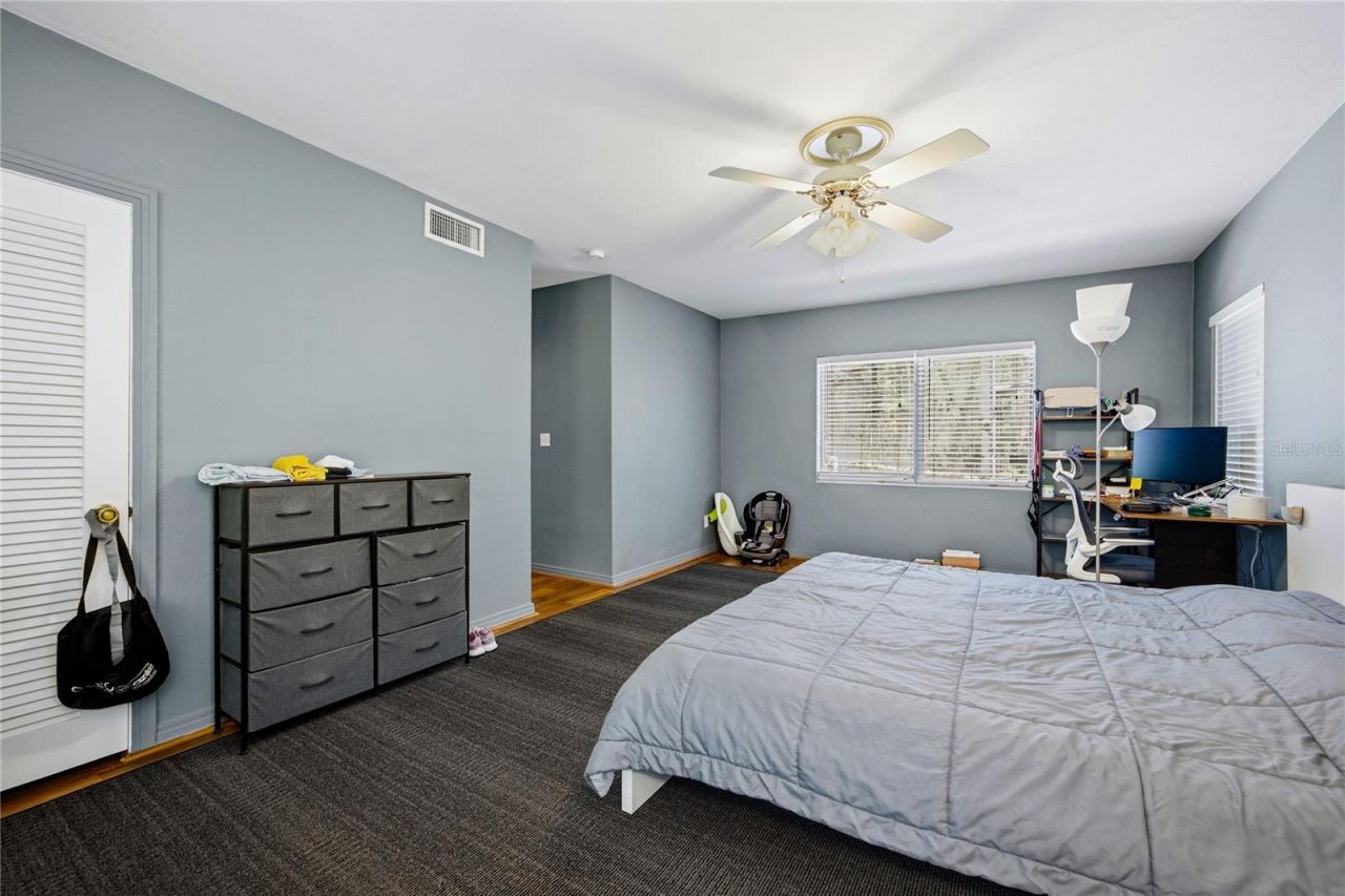 2110 NW 3rd Place, Gainesville, FL 32603 Photo