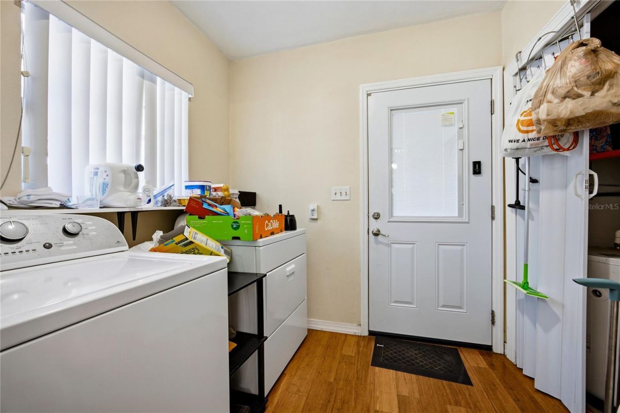 2110 NW 3rd Place, Gainesville, FL 32603 Photo