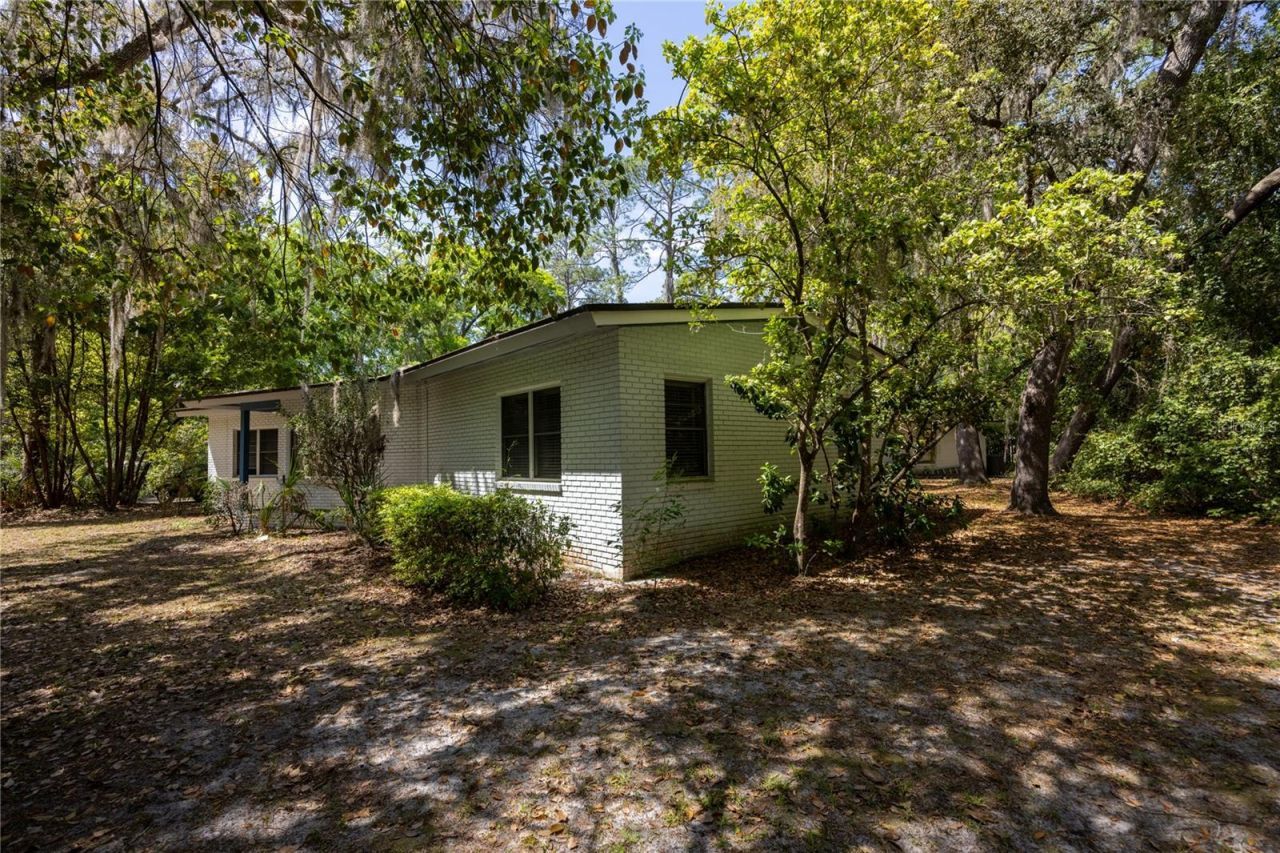 2110 NW 3rd Place, Gainesville, FL 32603 Photo