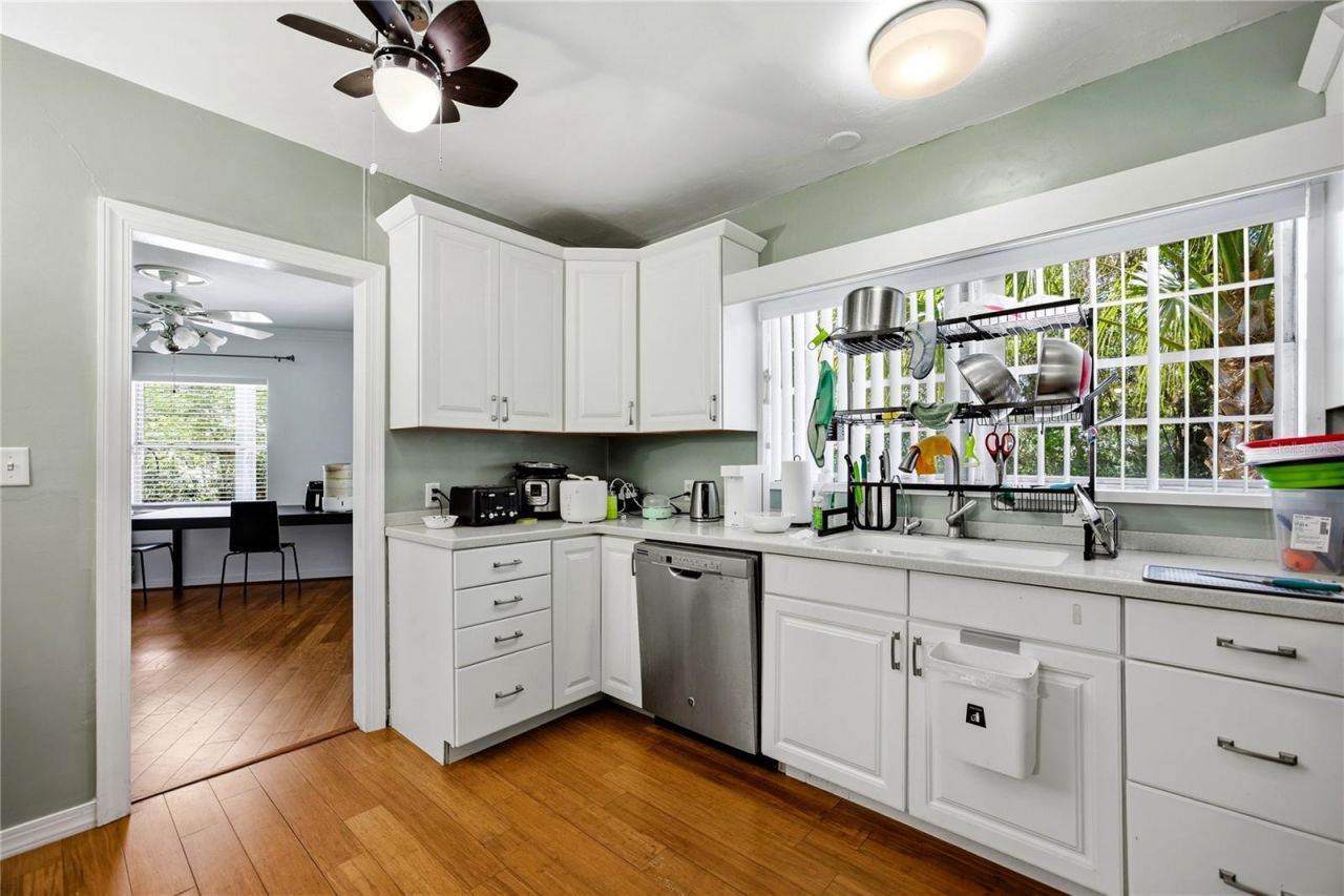 2110 NW 3rd Place, Gainesville, FL 32603 Photo