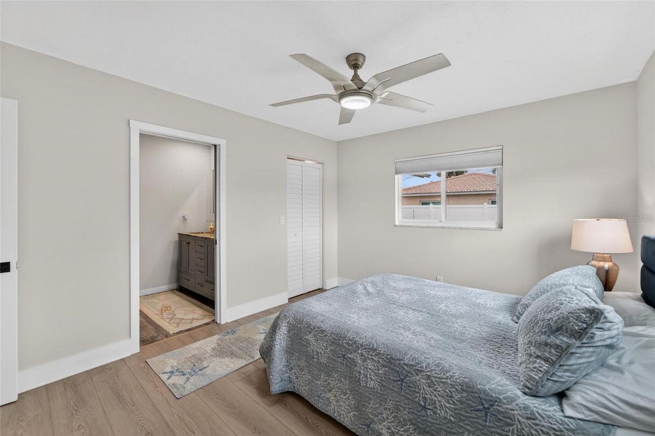 2 79th Street S, Saint Petersburg, FL 33707 Photo