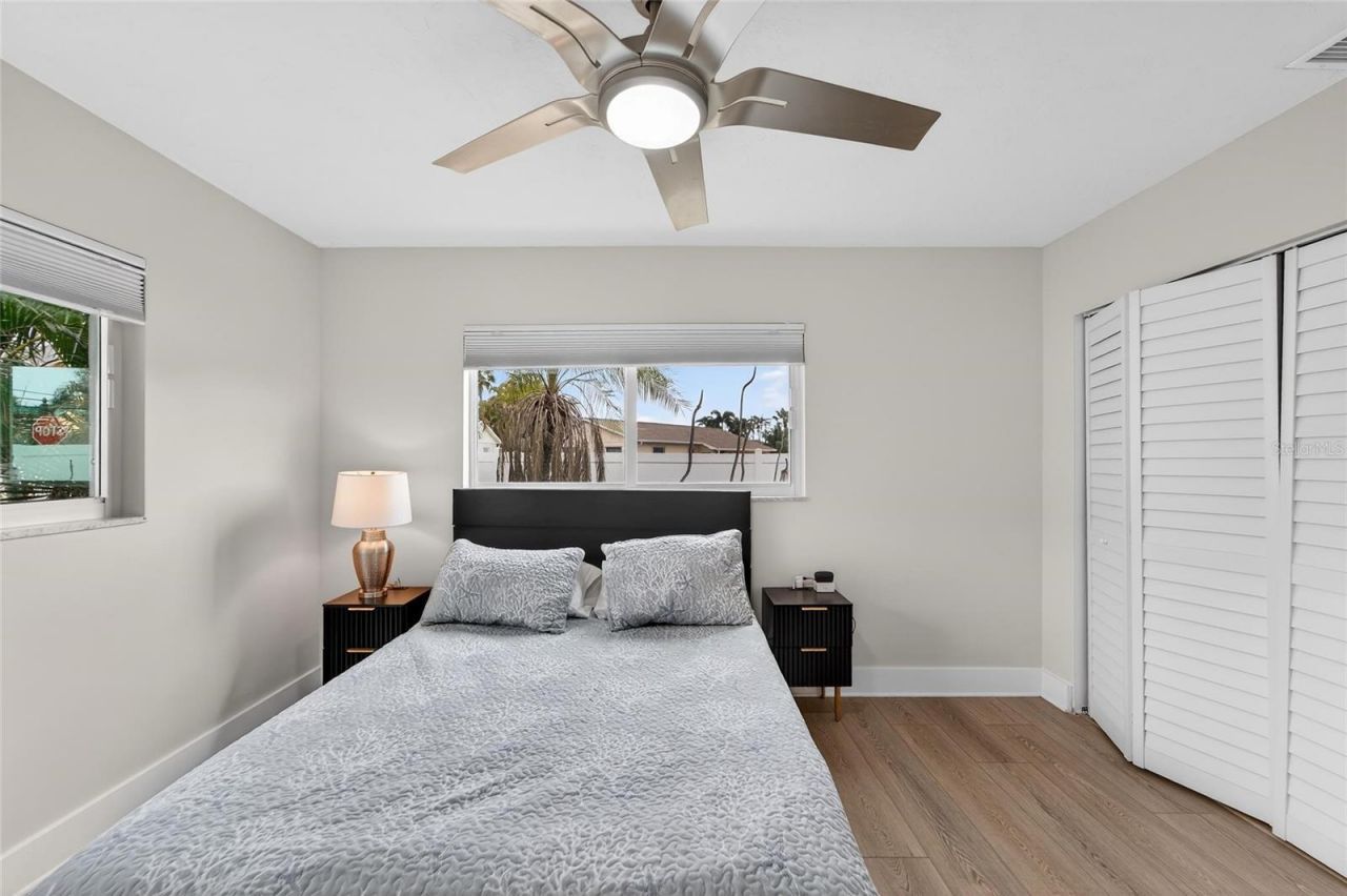 2 79th Street S, Saint Petersburg, FL 33707 Photo