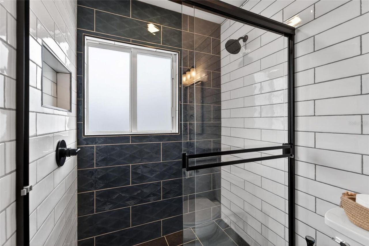 2 79th Street S, Saint Petersburg, FL 33707 Photo