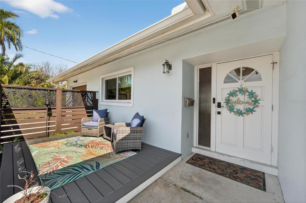 2 79th Street S, Saint Petersburg, FL 33707 Photo