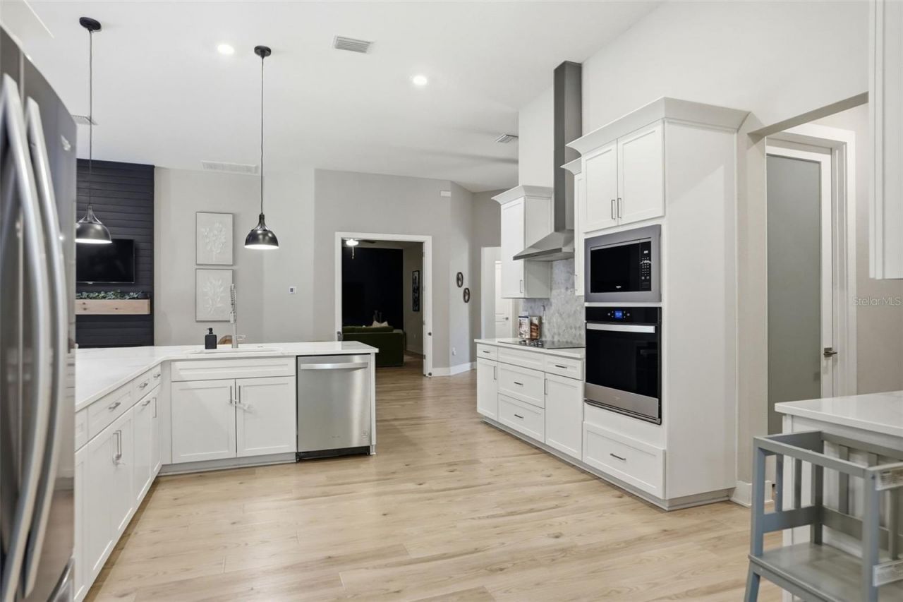 13232 Oldenburg Drive , Hudson, FL 34667 Photo