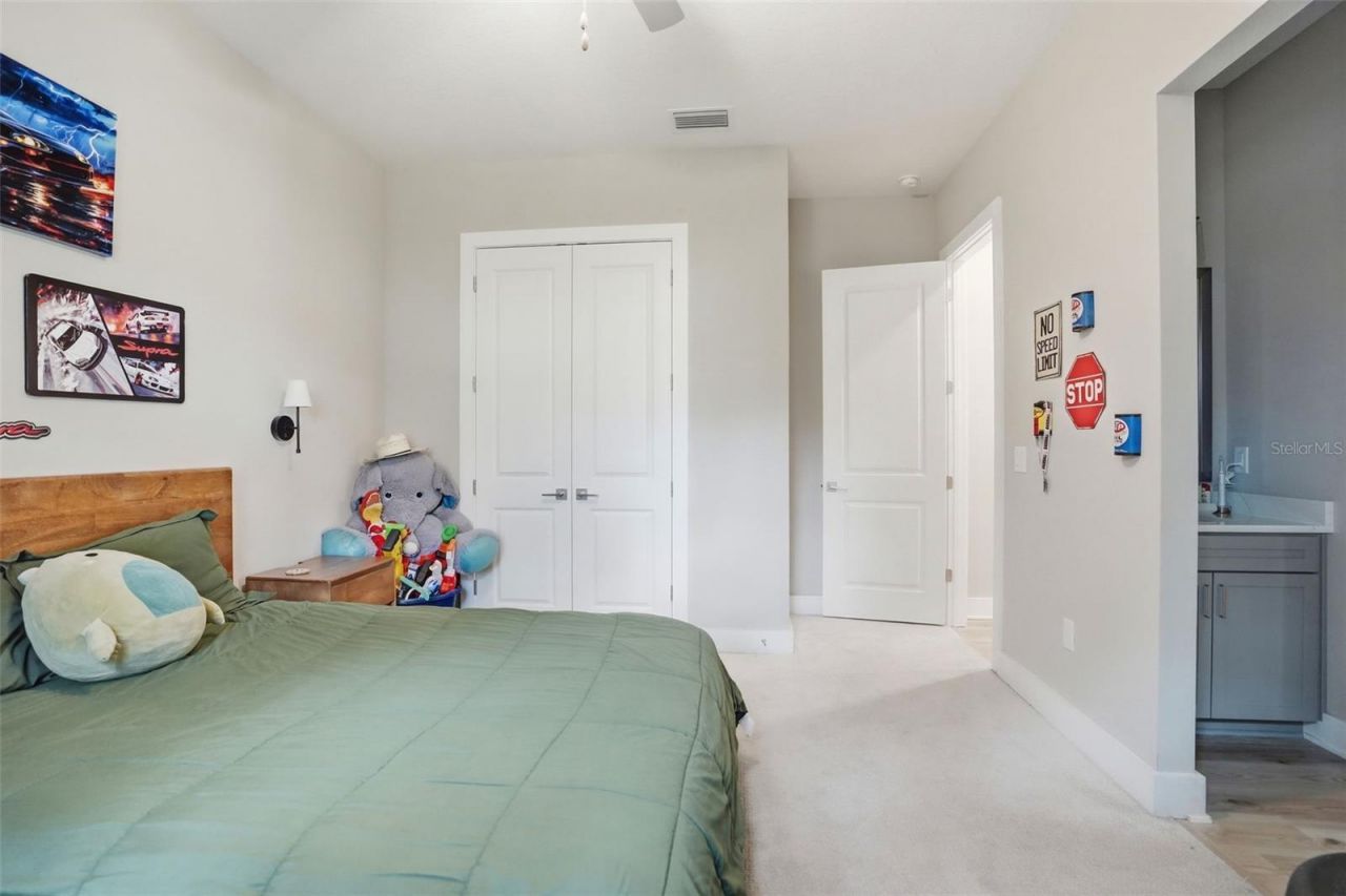 13232 Oldenburg Drive , Hudson, FL 34667 Photo