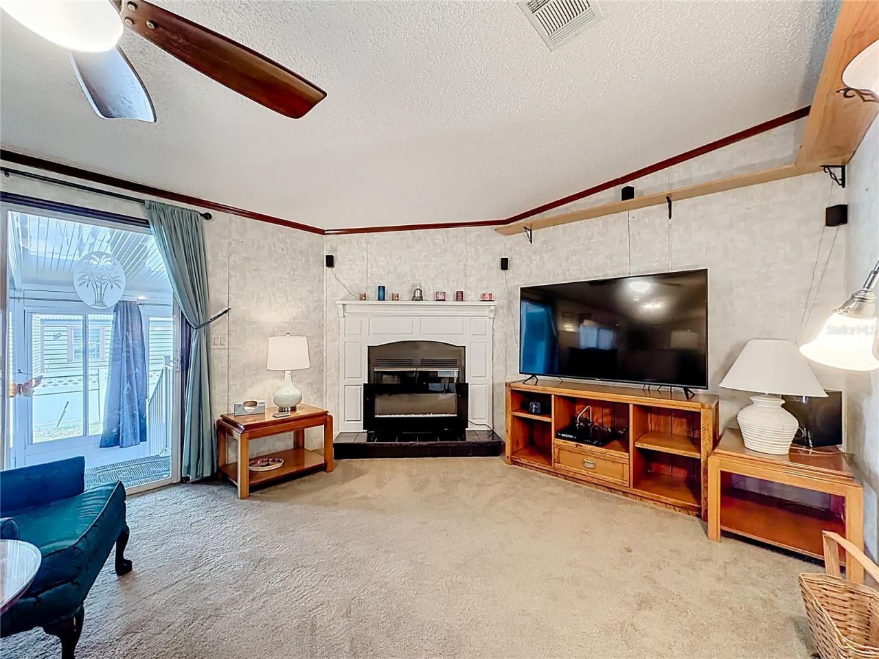 1658 Elkhart Circle, Tavares, FL 32778 Photo