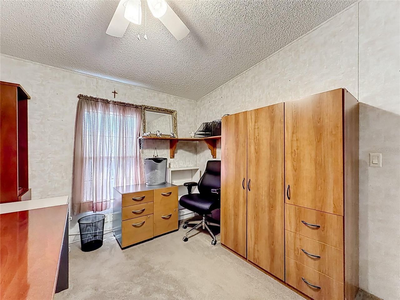 1658 Elkhart Circle, Tavares, FL 32778 Photo