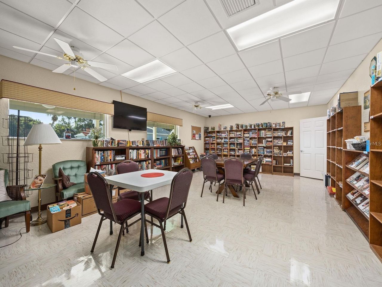 1658 Elkhart Circle, Tavares, FL 32778 Photo