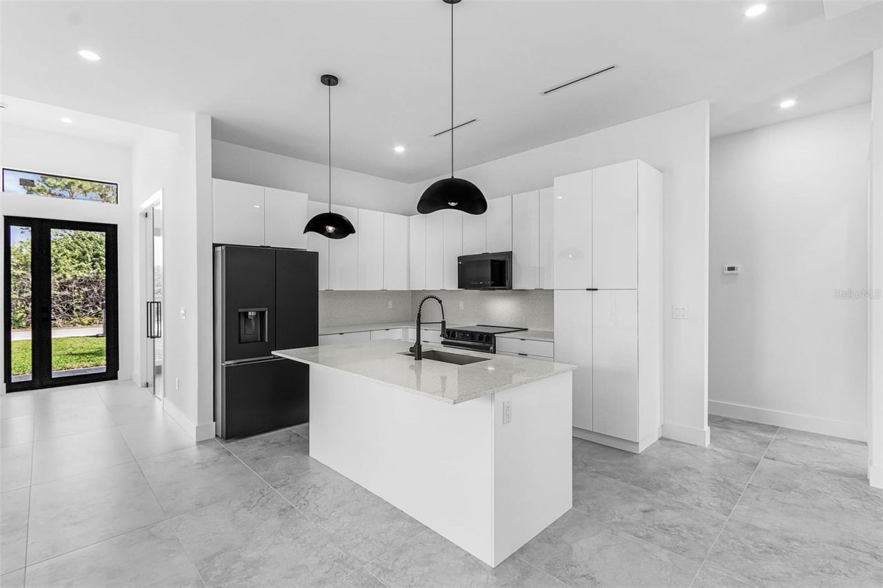 2903 10th Street Sw, Lehigh Acres, FL 33976 Photo