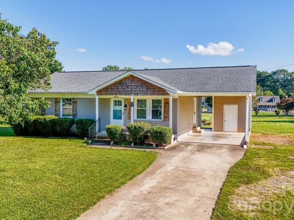 4606 Cloverwood Lane , Gastonia, NC 28052