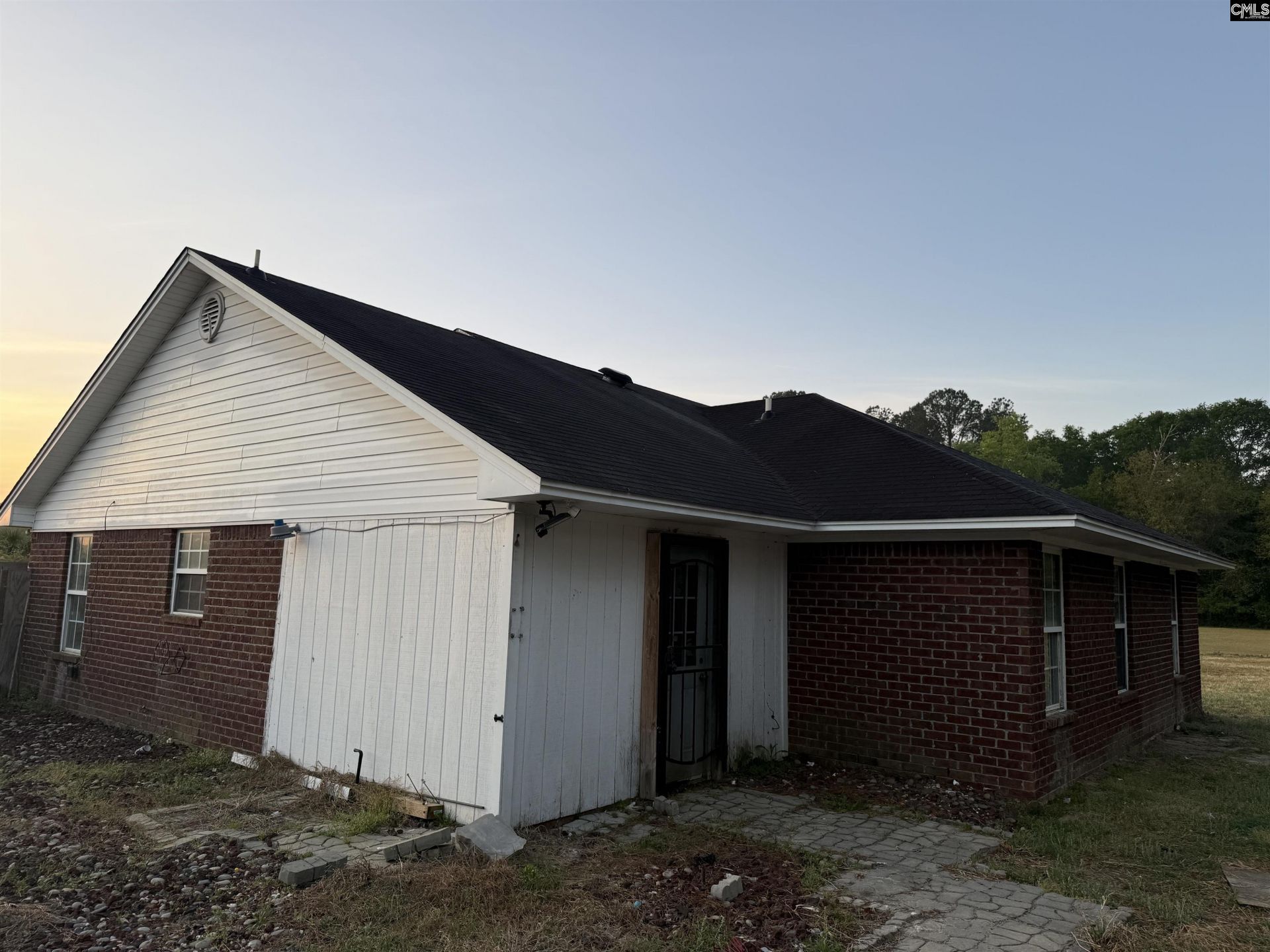 3115 Tuckaway Dr.  Photo 6