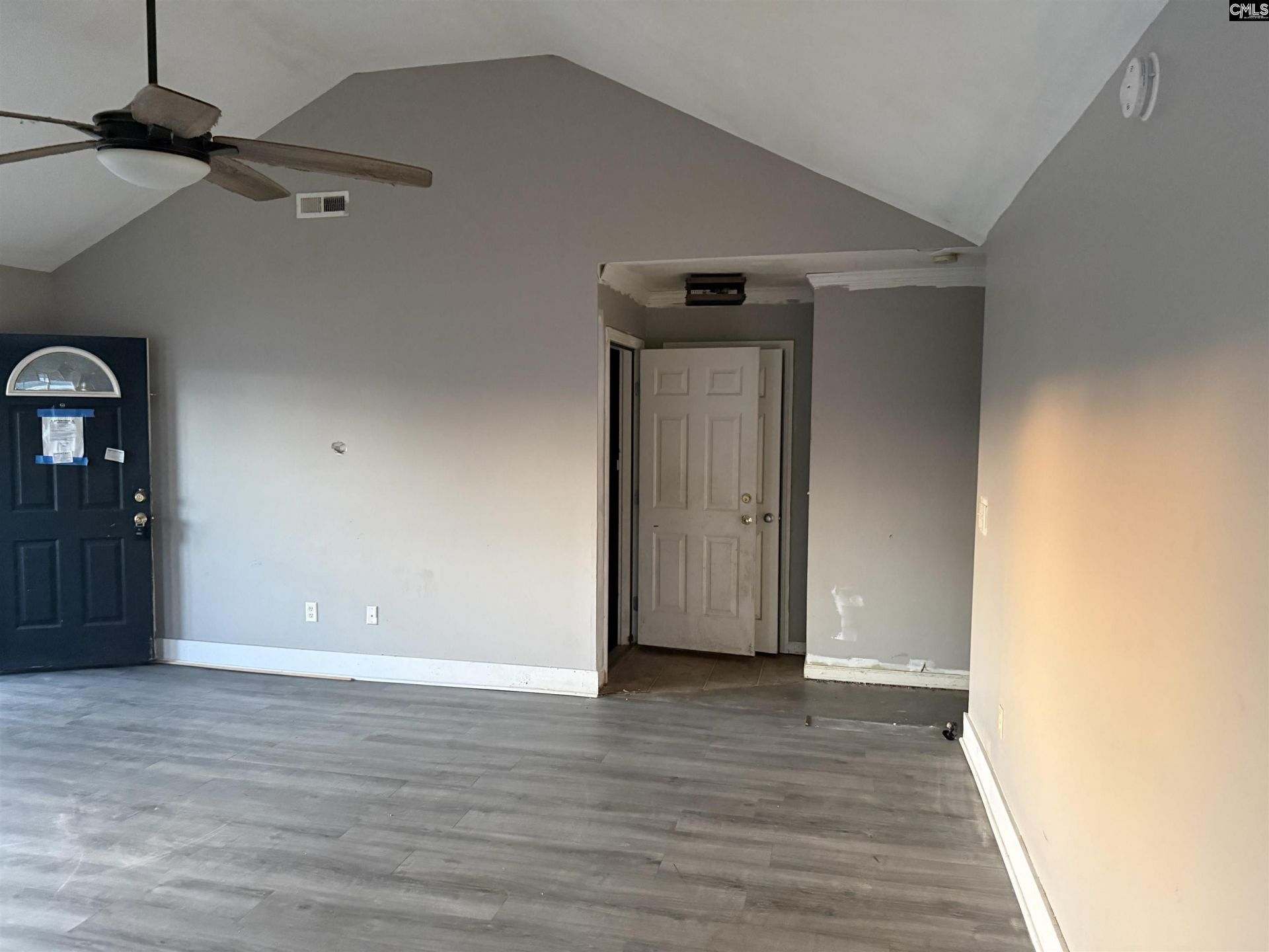 3115 Tuckaway Dr.  Photo 9