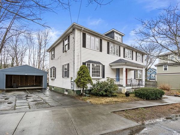 15 Loveland St, Unit 15, Brookline, MA 02445