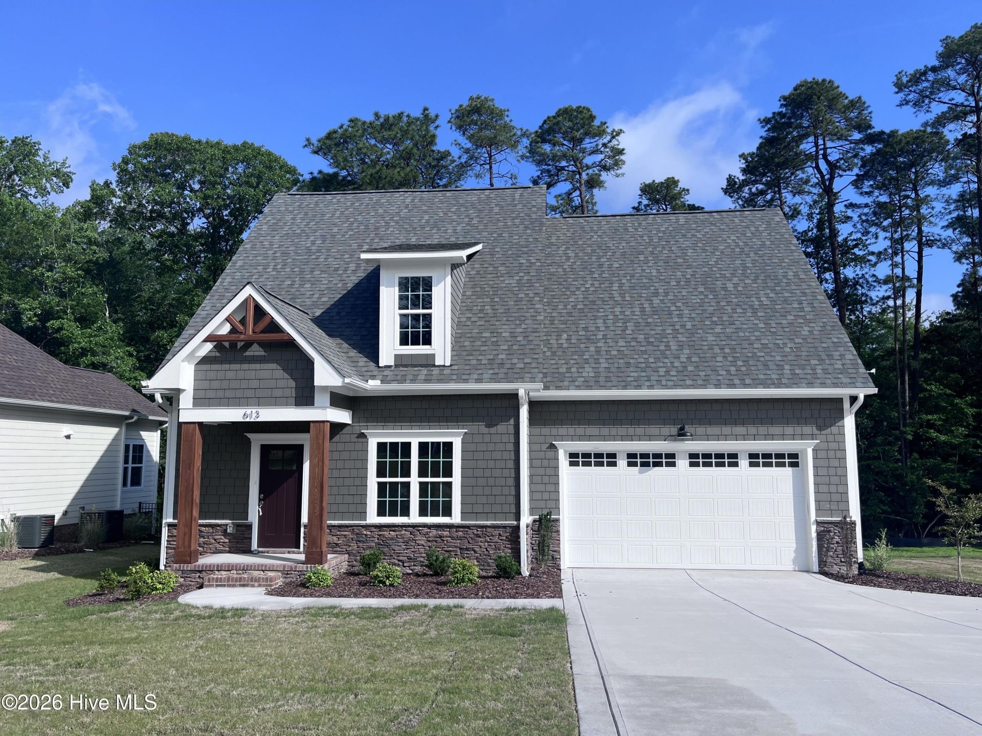 613 Jumper Court, Southern Pines, NC 28387 Main Photo