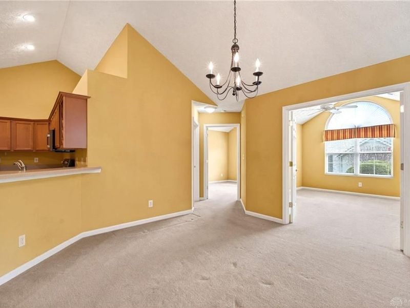 2028 Wentworth Village Drive, Bellbrook, OH 45305 Photo 11