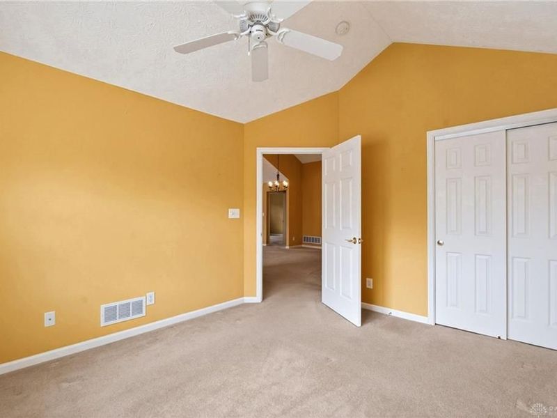 2028 Wentworth Village Drive, Bellbrook, OH 45305 Photo 14